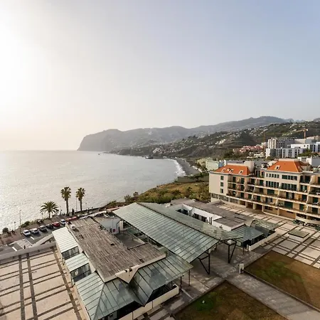 Penthouse Formosa Sunset And * Funchal (Madeira)