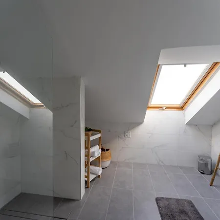 Penthouse Formosa Sunset And *