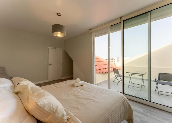 Penthouse Formosa Sunset And