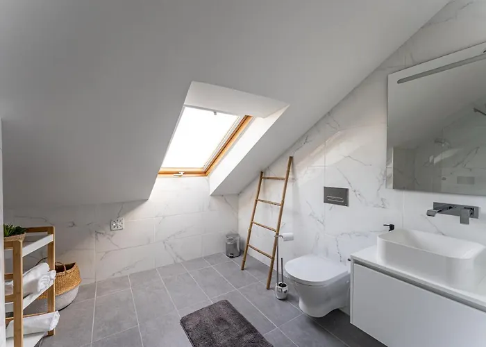 公寓 Penthouse Formosa Sunset And *